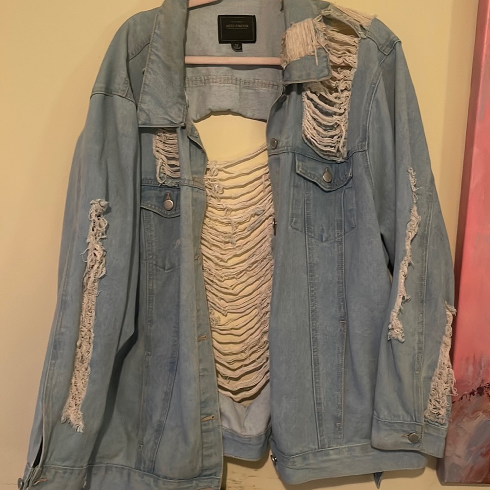 3X ripped denim jacket